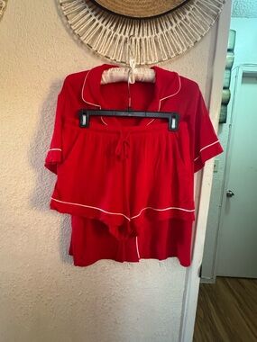 Auden Red Short Sleeve Pajama Top with White Piping Accent